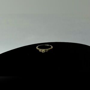 14k White Gold Ring With Natural Diamonds